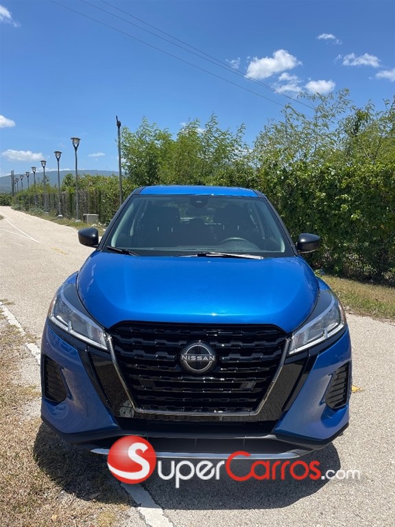 2022 Nissan Kicks — foto 2 / 9