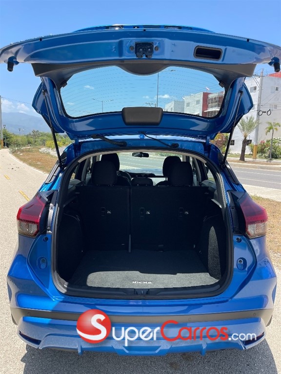 2022 Nissan Kicks — foto 4 / 9