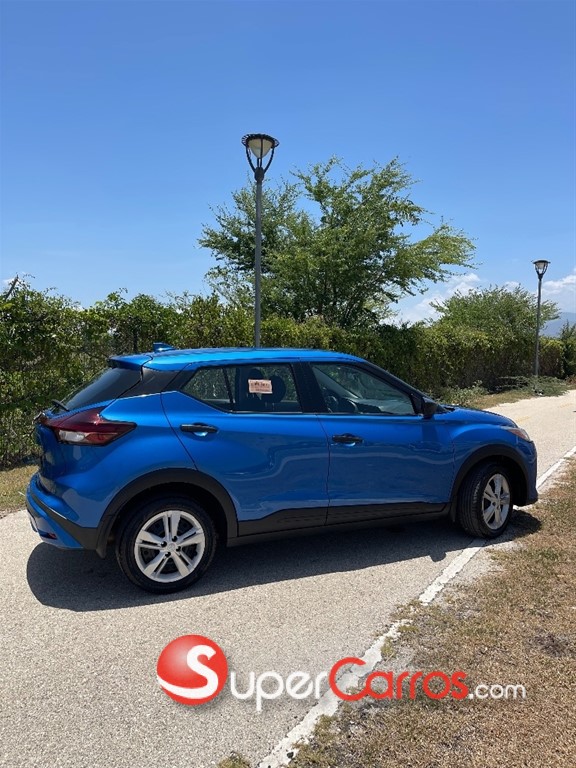 2022 Nissan Kicks — foto 6 / 9