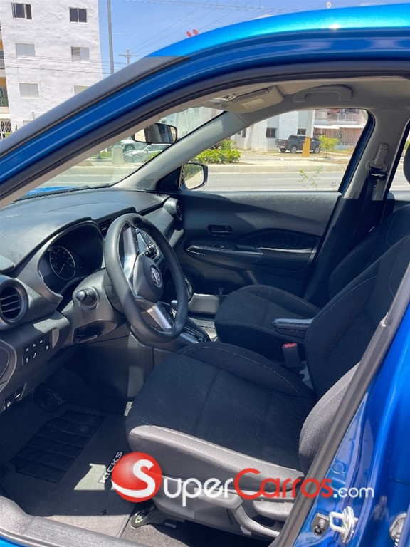 2022 Nissan Kicks — foto 8 / 9