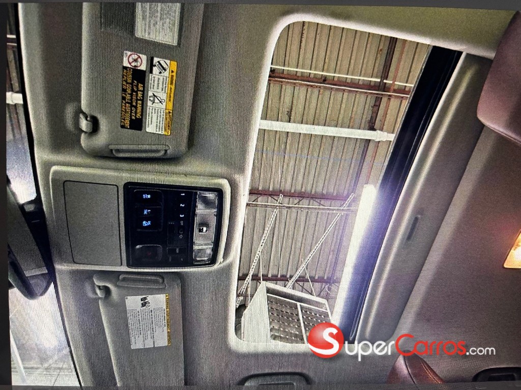2023 Toyota 4 Runner Limited — foto 12 / 12