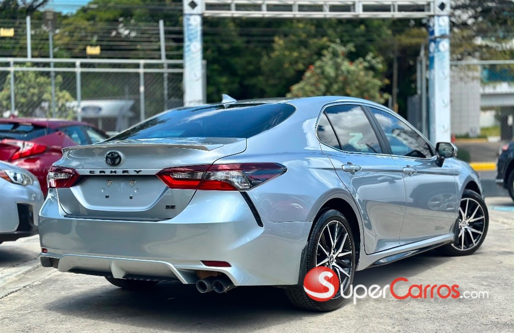 2023 Toyota Camry SE — foto 4 / 12