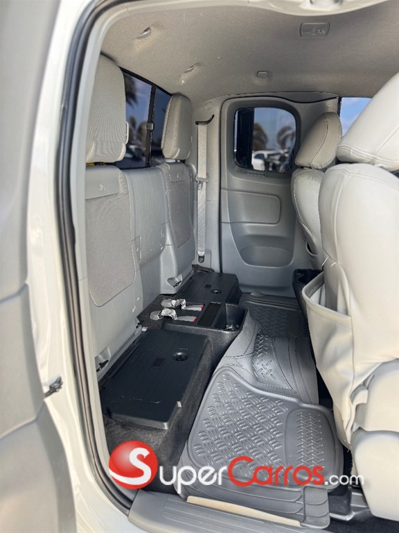 2013 Toyota Tacoma — foto 6 / 9
