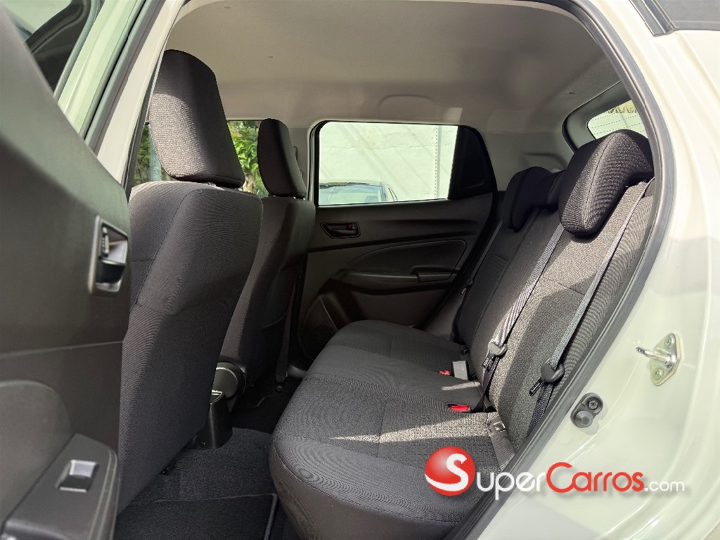 2024 Suzuki Swift GL+ — foto 9 / 12