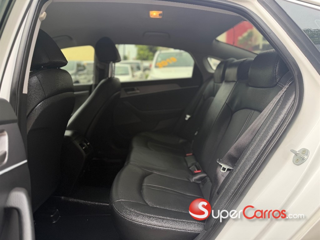 2020 Hyundai Sonata New Rise — foto 11 / 12