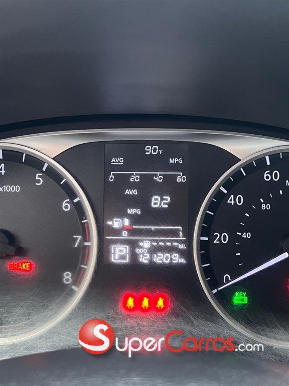 2023 Nissan Kicks — foto 8 / 12
