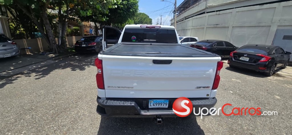 2024 Chevrolet Silverado ZR2 — foto 6 / 11