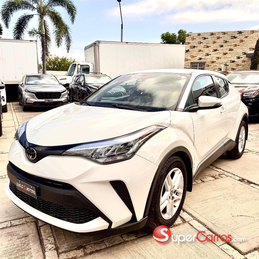 2021 Toyota C-HR LE — foto 3 / 10