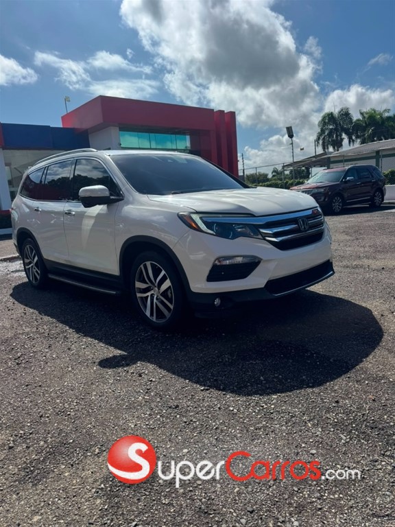 2016 Honda Pilot Touring — foto 3 / 9