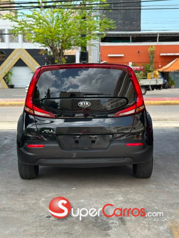 2021 Kia Soul LX — foto 7 / 9