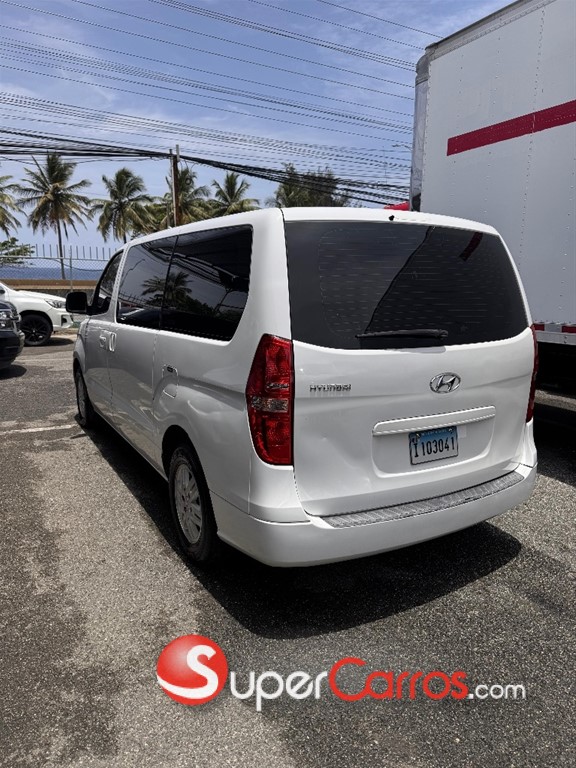 2020 Hyundai H 1 — foto 9 / 12