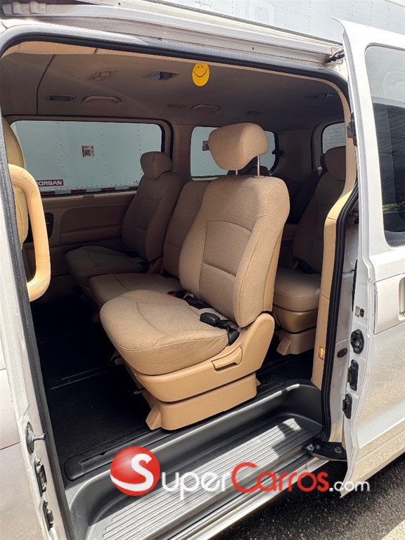 2020 Hyundai H 1 — foto 10 / 12