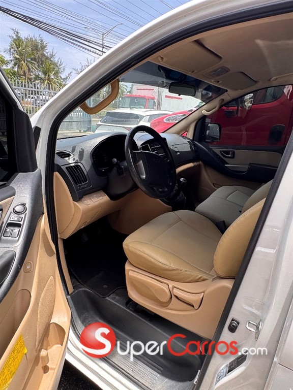 2020 Hyundai H 1 — foto 11 / 12