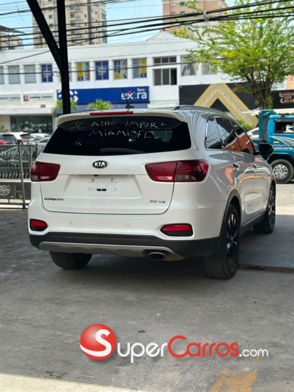 2020 Kia Sorento SX — foto 7 / 11
