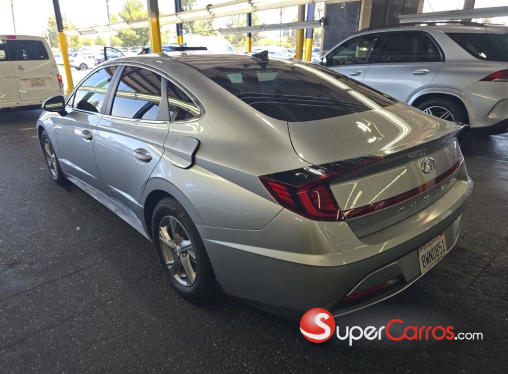 2021 Hyundai Sonata — foto 9 / 12