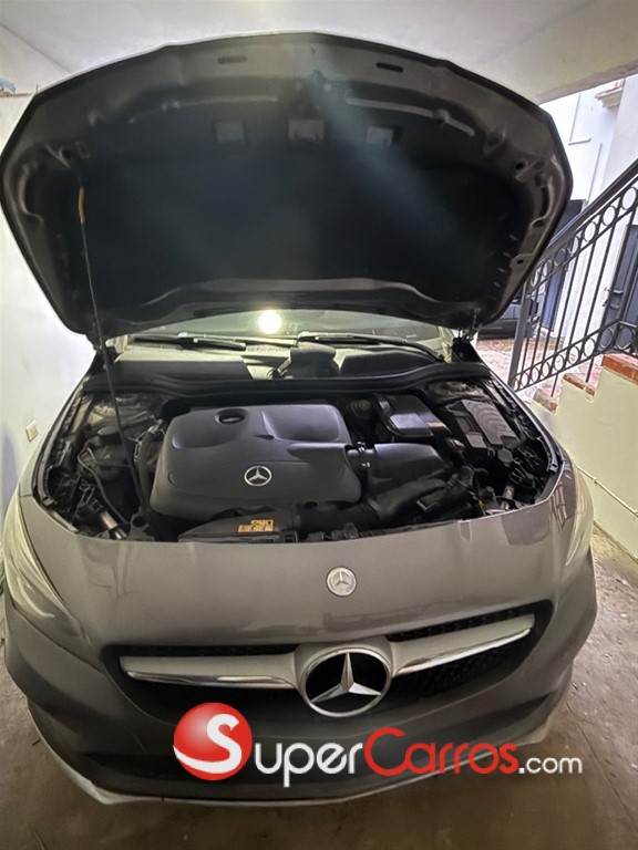 2015 Mercedes-Benz Clase CLA 250 — foto 8 / 11
