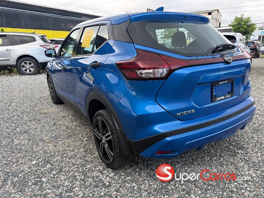 2022 Nissan Kicks — foto 5 / 10