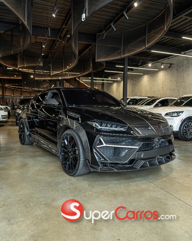2020 Lamborghini Urus