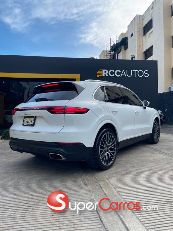 2021 Porsche Cayenne — foto 7 / 10
