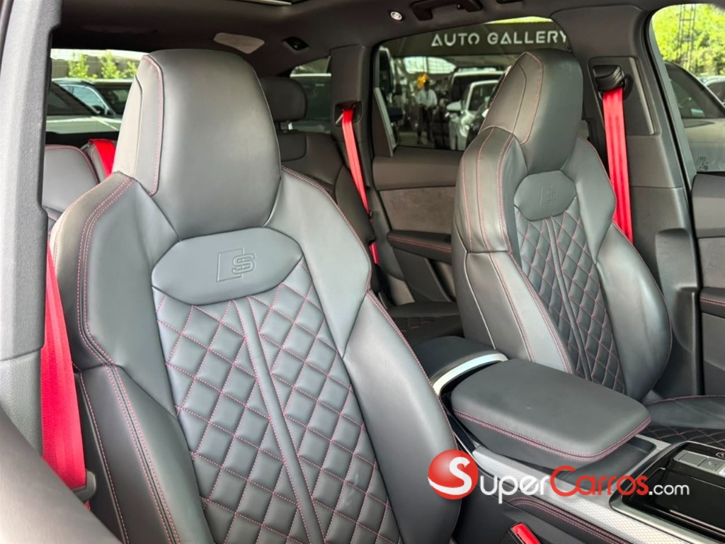 2025 Audi Q7 Sline — foto 8 / 12