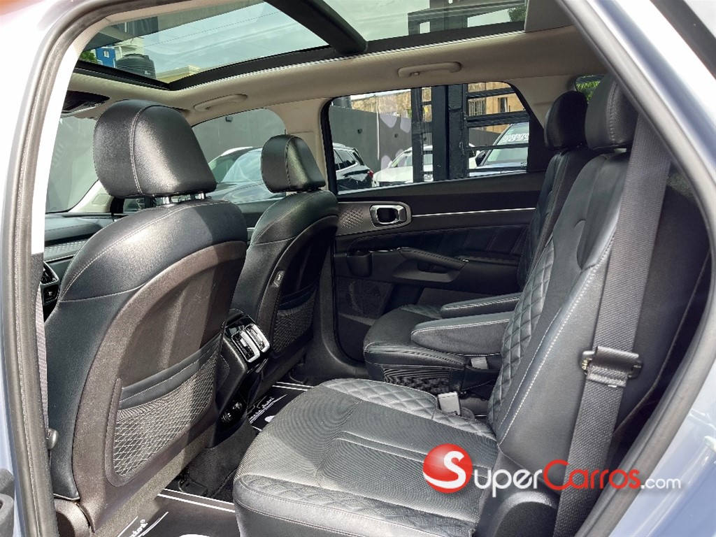 2021 Kia Sorento SX Prestige — foto 10 / 12