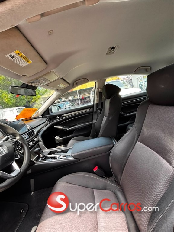2020 Honda Accord LX — foto 5 / 5
