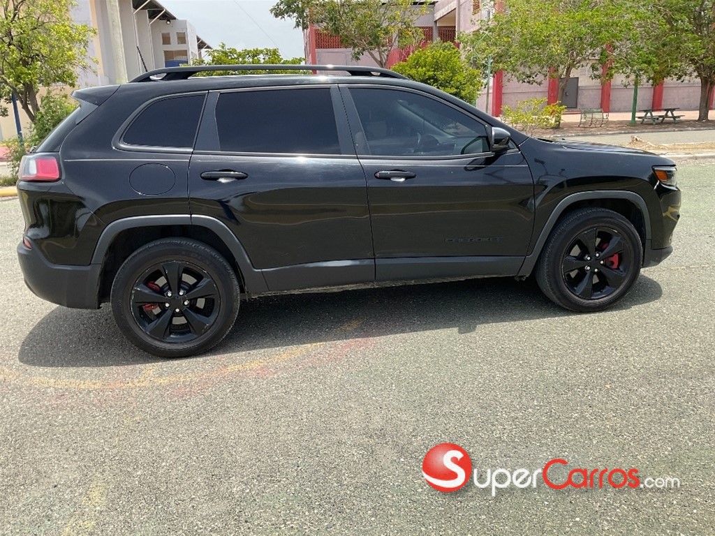 2020 Jeep Cherokee — foto 6 / 12