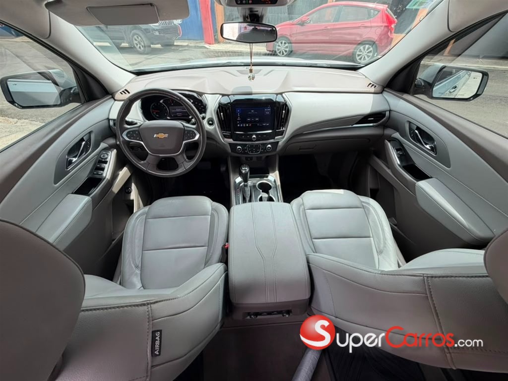 2020 Chevrolet Traverse LT — foto 4 / 12