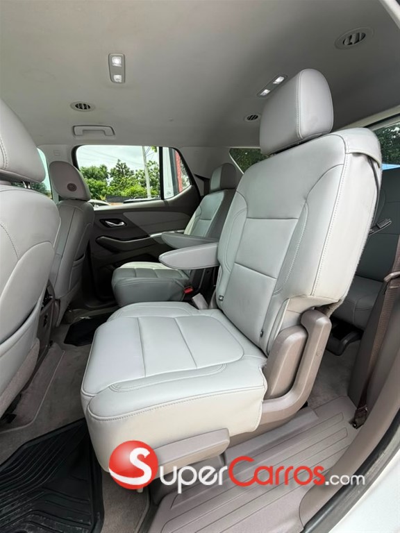 2020 Chevrolet Traverse LT — foto 10 / 12