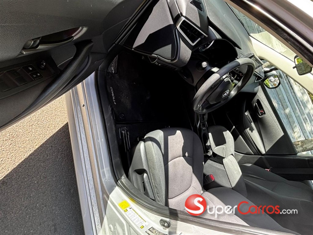 2022 Toyota Corolla LE — foto 6 / 7