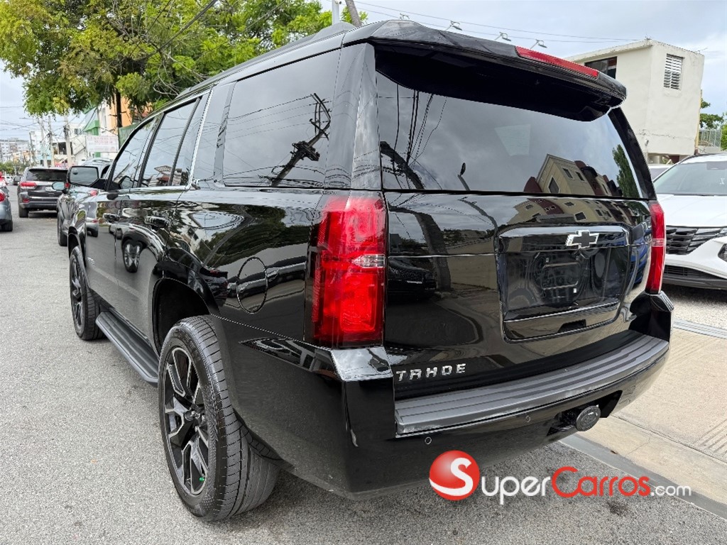 2020 Chevrolet Tahoe LT — foto 4 / 10