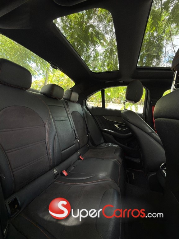 2017 Mercedes-Benz Clase C 43 AMG — foto 8 / 10