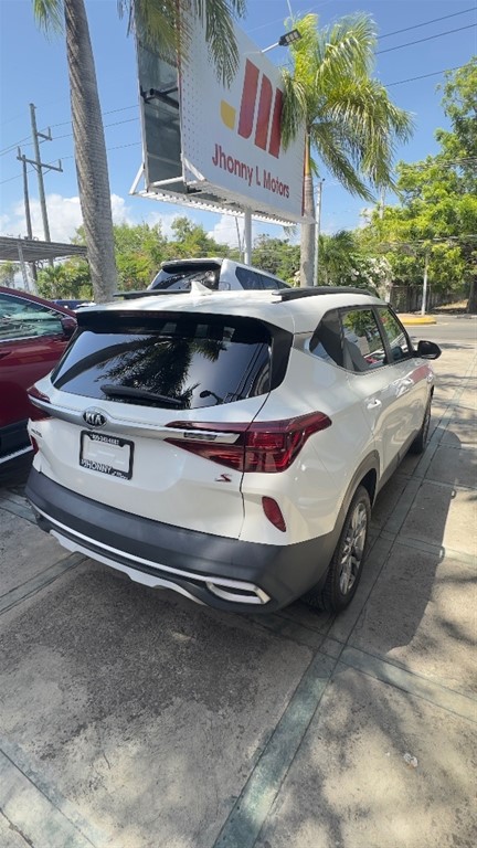 2021 Kia Seltos — foto 6 / 12