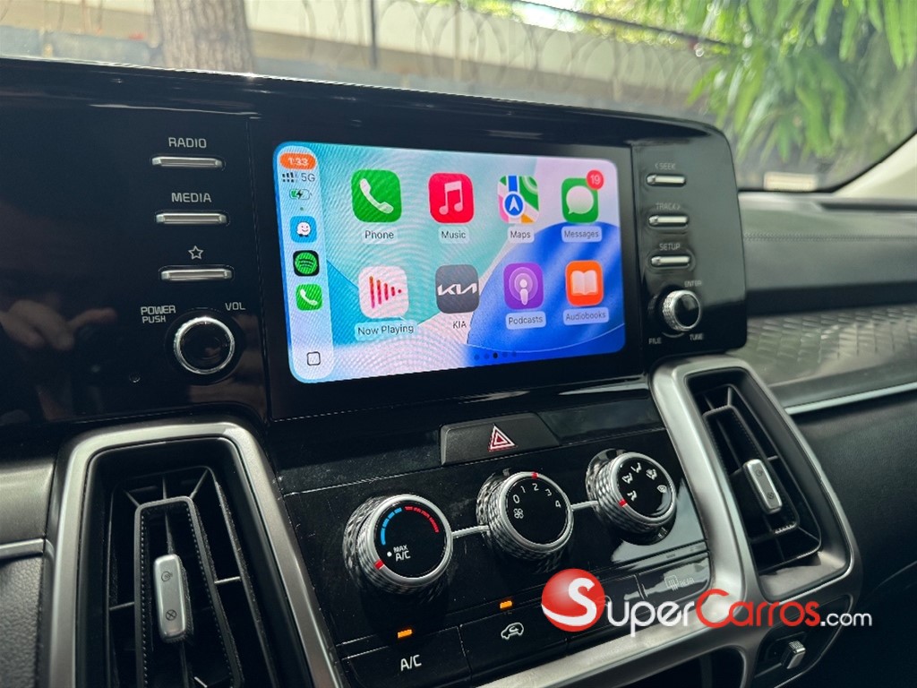 2023 Kia Sorento LX — foto 10 / 11
