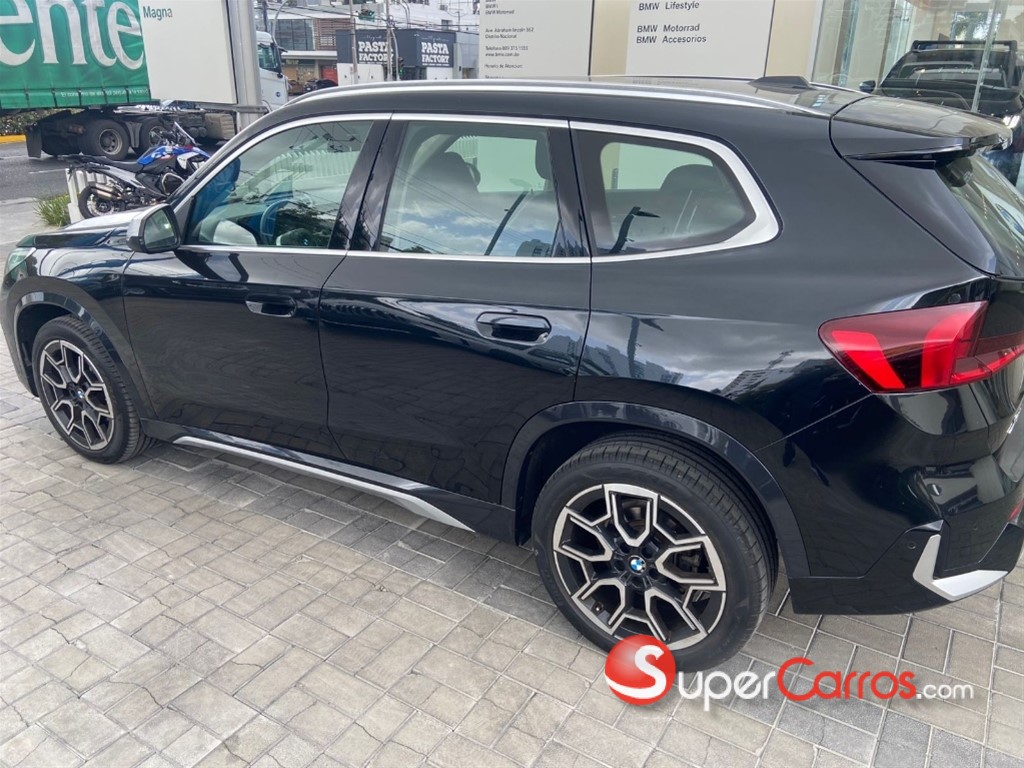 2024 BMW X 1 1.8i S DRIVE — foto 4 / 10