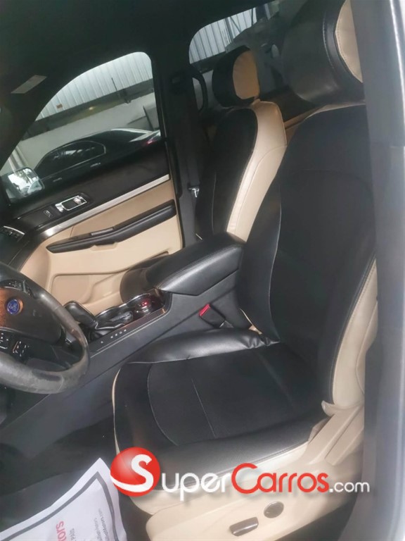 2017 Ford Explorer XLT — foto 6 / 6