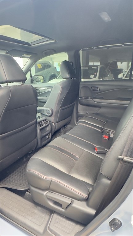 2022 Honda Passport — foto 11 / 12