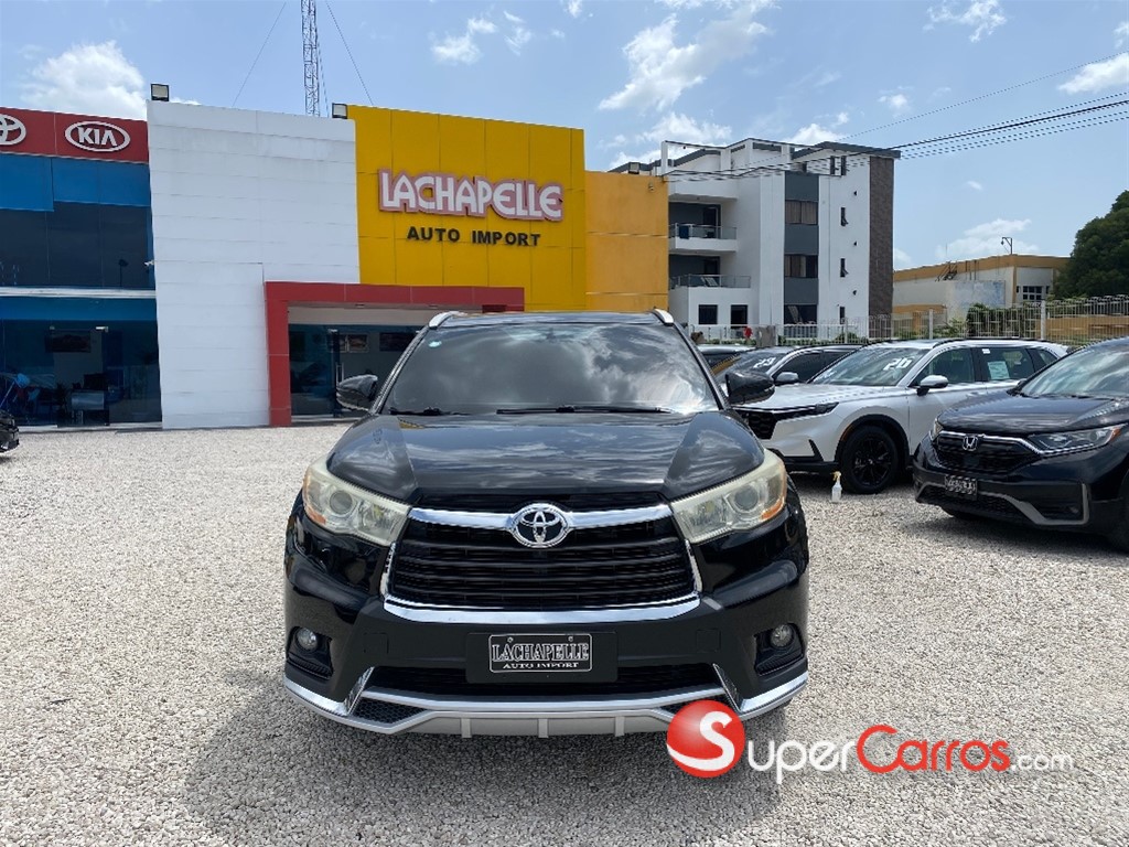 2015 Toyota Highlander LE — foto 2 / 10