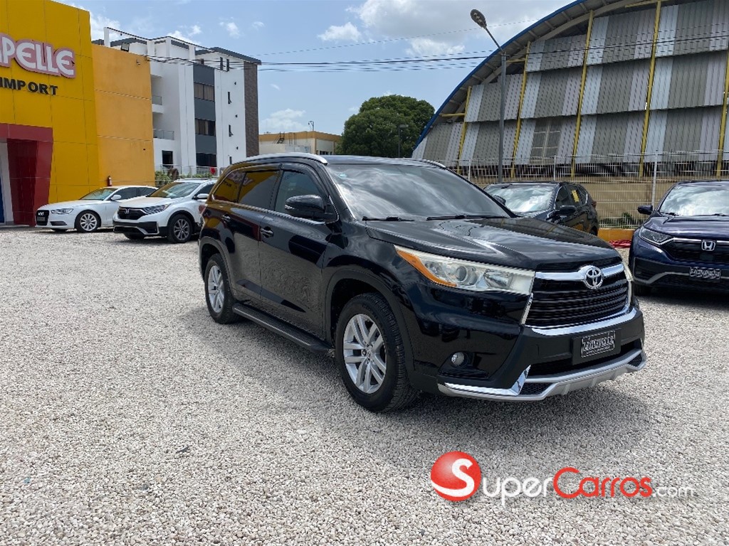 2015 Toyota Highlander LE — foto 3 / 10