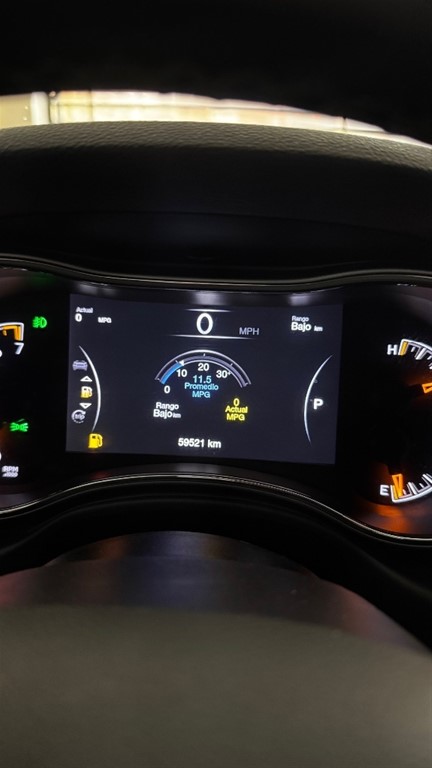2020 Jeep Grand Cherokee Laredo — foto 6 / 10