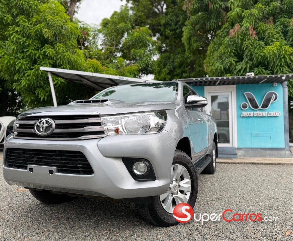 2017 Toyota Hilux