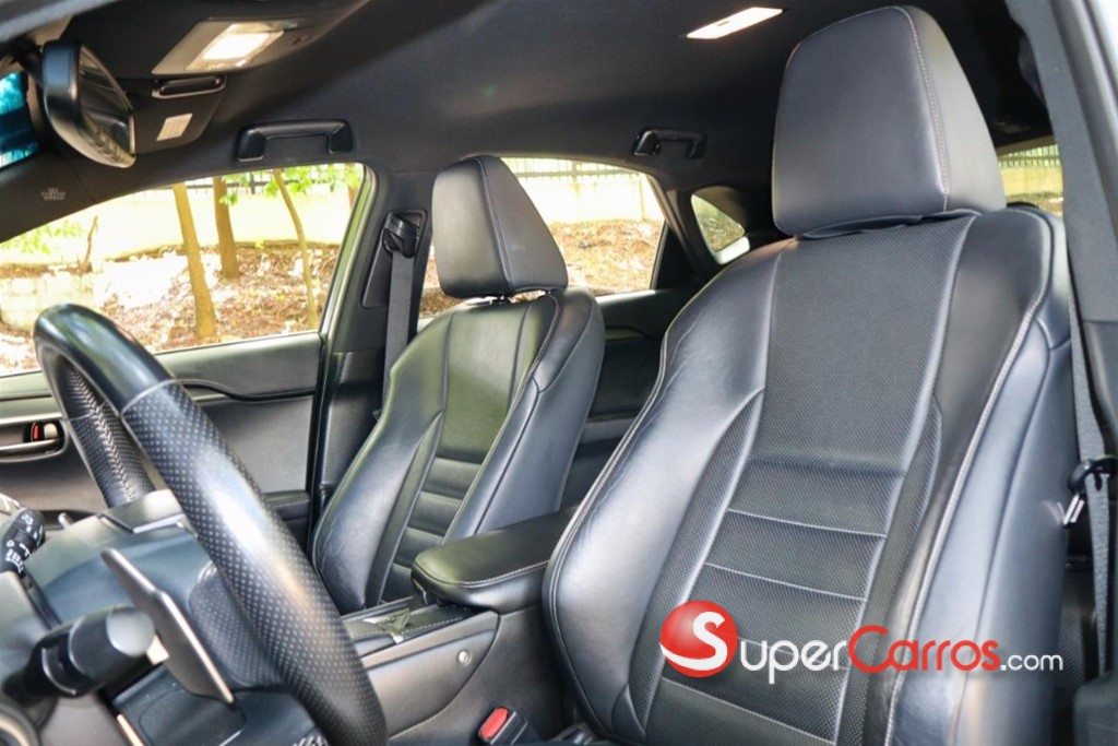 2019 Lexus NX 300 F Sport — foto 3 / 10
