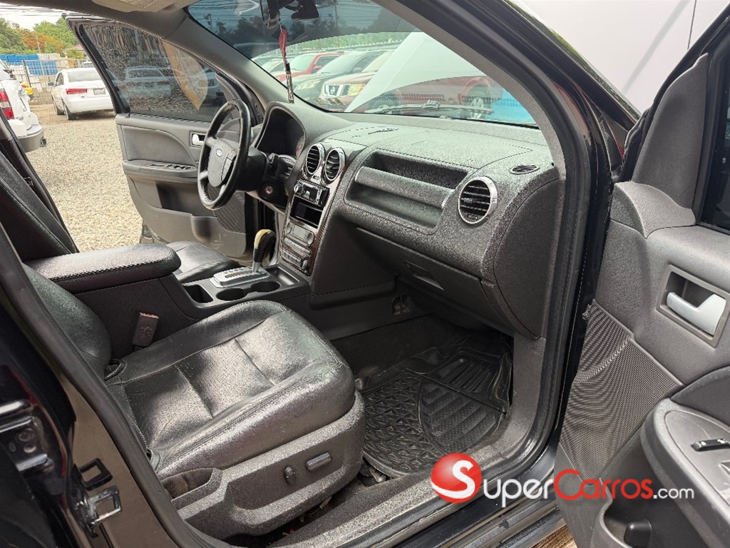 2005 Ford Freestyle — foto 10 / 12