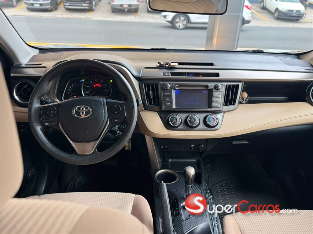2013 Toyota RAV4 LE — foto 6 / 11