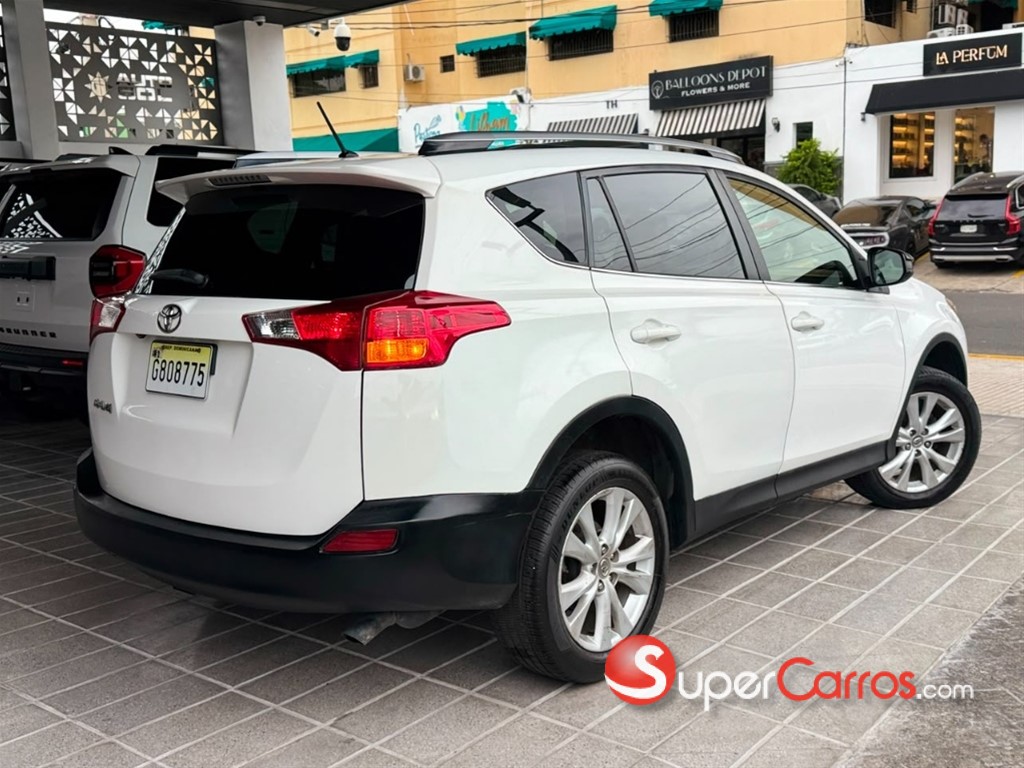 2013 Toyota RAV4 LE — foto 11 / 11