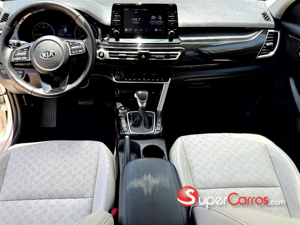 2021 Kia Seltos EX — foto 8 / 12