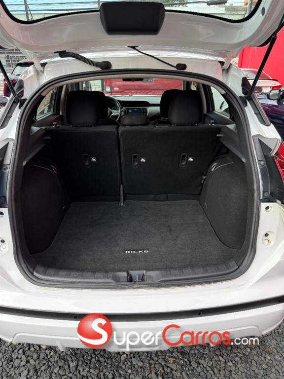 2022 Nissan Kicks SV — foto 12 / 12