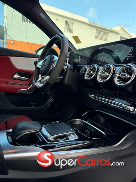 2020 Mercedes-Benz Clase A 35 AMG — foto 9 / 12