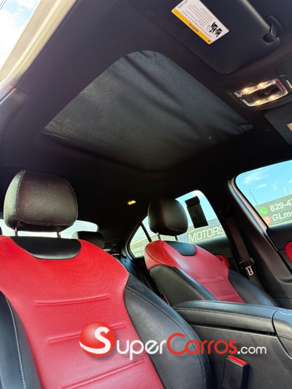 2020 Mercedes-Benz Clase A 35 AMG — foto 11 / 12