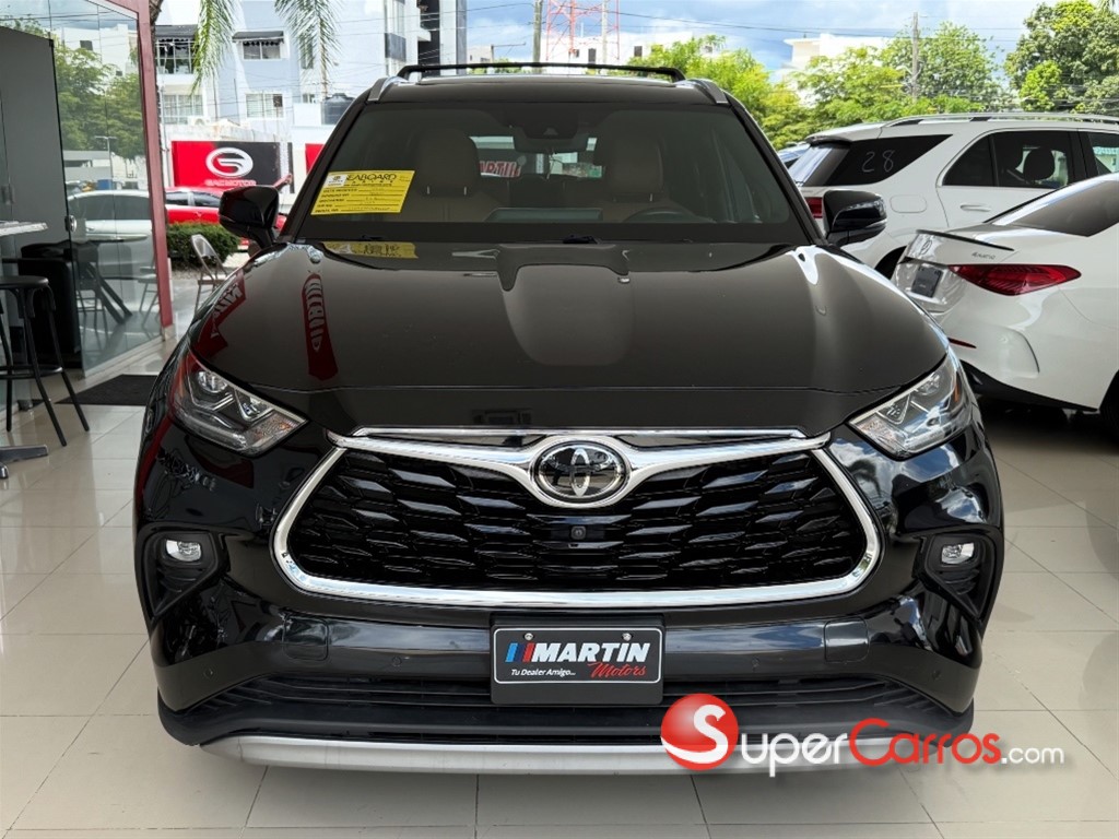 2021 Toyota Highlander Platinum — foto 2 / 9